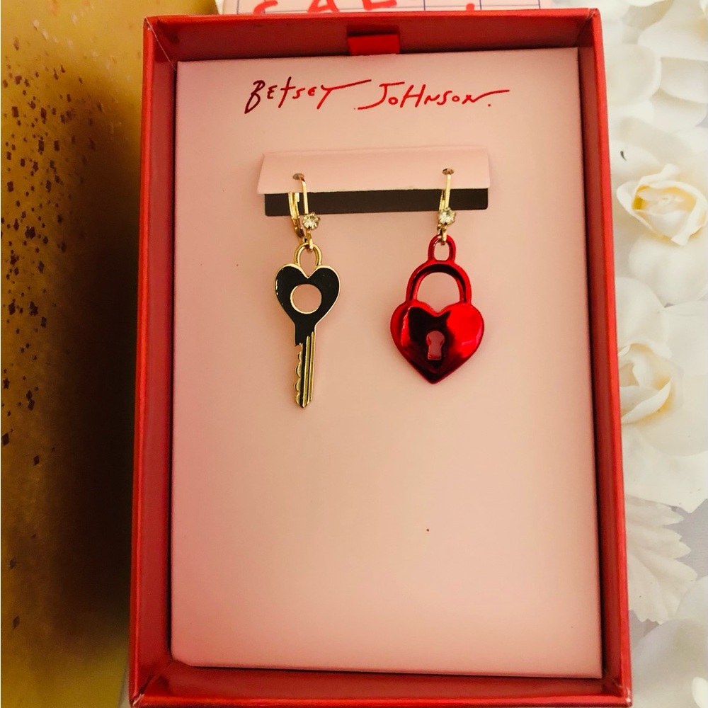 Authentic Betsey Johnson Valentine’s Earrings, Lock & Key, Betsey Gift Box, NIB